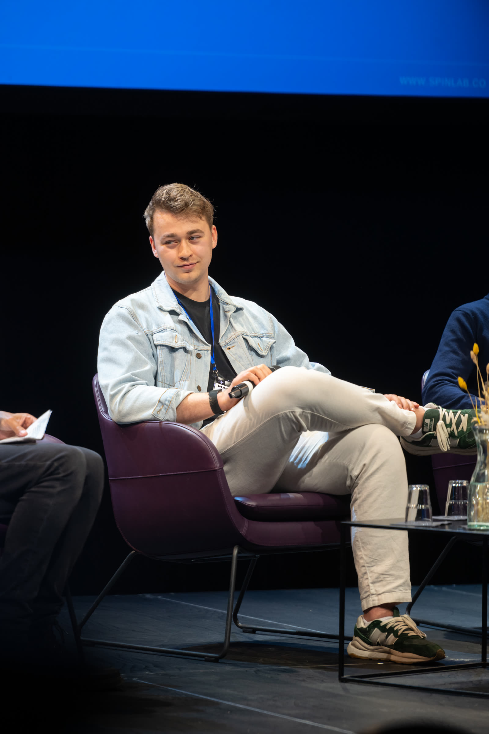 Daniel Uusitalo speaking on a panel at Machn Festival 2026 in Leipzig, Germany